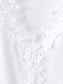 GlowEve CURVE 大码夏季休闲纯色蕾丝边吊带背心和短裤两件套 - 白色 - 查看 6