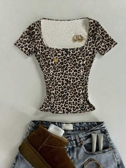Glimmora Classic Black And Light Brown Leopard Print, Square Neckline Slim-Fitting Short-Sleeved T-Shirt, Suitable For Spring And Summer, Currently Popular, Fashionable T-Shirt, Beautiful T-Shirt, Gift For Siblings, Gift For Sisters, Gift For Mom, Mother's Day Gift, Casual And Simple Fashionable Top