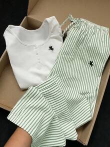 Conjunto de 2 piezas de : camiseta de manga corta con cuello redondo y pantalones cortos estampados casuales, color marrón vintage con cordón ajustable - Verde - Ver 2