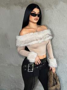 Dayanna Comas 女士长袖时尚露肩毛边长袖短款上衣露肩上衣毛边上衣 - 杏色 - 查看 6