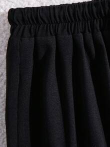 SHEIN 两件套少女休闲运动套装，Polo领撞色褶皱短袖上衣搭配抽绳阔腿裤，舒适宽松版型，适合日常、通勤、休闲、度假、外出等场合。 - 黑色 - 查看 6