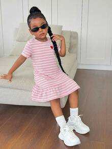 SHEIN Gaun Rajut Leher Bulat Motif Hati Bergaris untuk Anak Perempuan, Anak-anak - Baby Pink - View 4