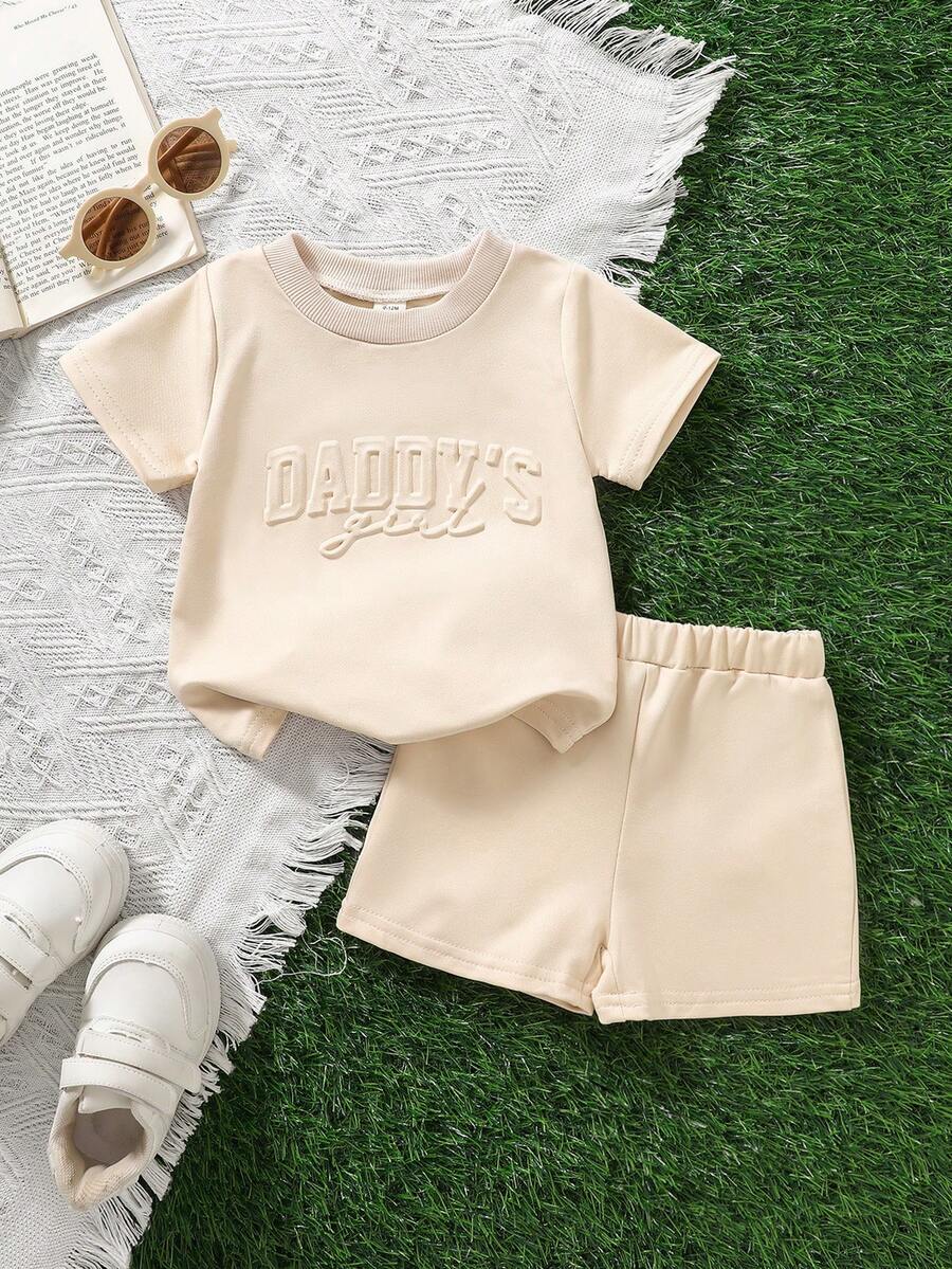 2pcs/Set Baby Girls Casual All-Match Classic Cute Minimalist Short Sleeve "Daddy's Girl" T-Shirt & Shorts Set, Suitable For Spring/Summer - Apricot - View 1