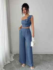 SHEIN Elenzya 优雅3D花卉装饰休闲度假无袖上衣和裤子女式两件套 - 藍色 - 查看 6