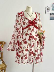 Soleia 大码女式玫瑰花卉印花蕾丝边蝴蝶结装饰喇叭袖迷你连衣裙，度假及情人节 - 彩色 - 查看 5