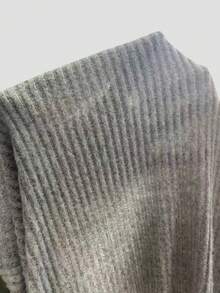 Manfinity Homme 男士立领半拉链插肩长袖罗纹T恤保暖内衣，灰色，四分之一拉链，复古风格，适合日常休闲、周末旅行、户外活动、探险旅行、轻松的工作环境或半正式场合，也是送给男友/丈夫、周年纪念日、派对或圣诞节的理想礼物，冬季必备。 - 灰色 - 查看 7