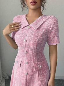 Elenzga Đầm midi nữ chất liệu vải dệt họa tiết, cổ áo, dáng chữ A, thắt eo, trang trí cúc giả ngọc trai kim loại, thiết kế túi thanh lịch, chất lượng cao cấp, thích hợp cho sinh nhật, hẹn hò, tiệc tùng, sự kiện trang trọng, tiệc cocktail, lễ hội âm nhạc, ngày Valentine, lễ hội hóa trang, tay ngắn. - Hồng - Xem 8