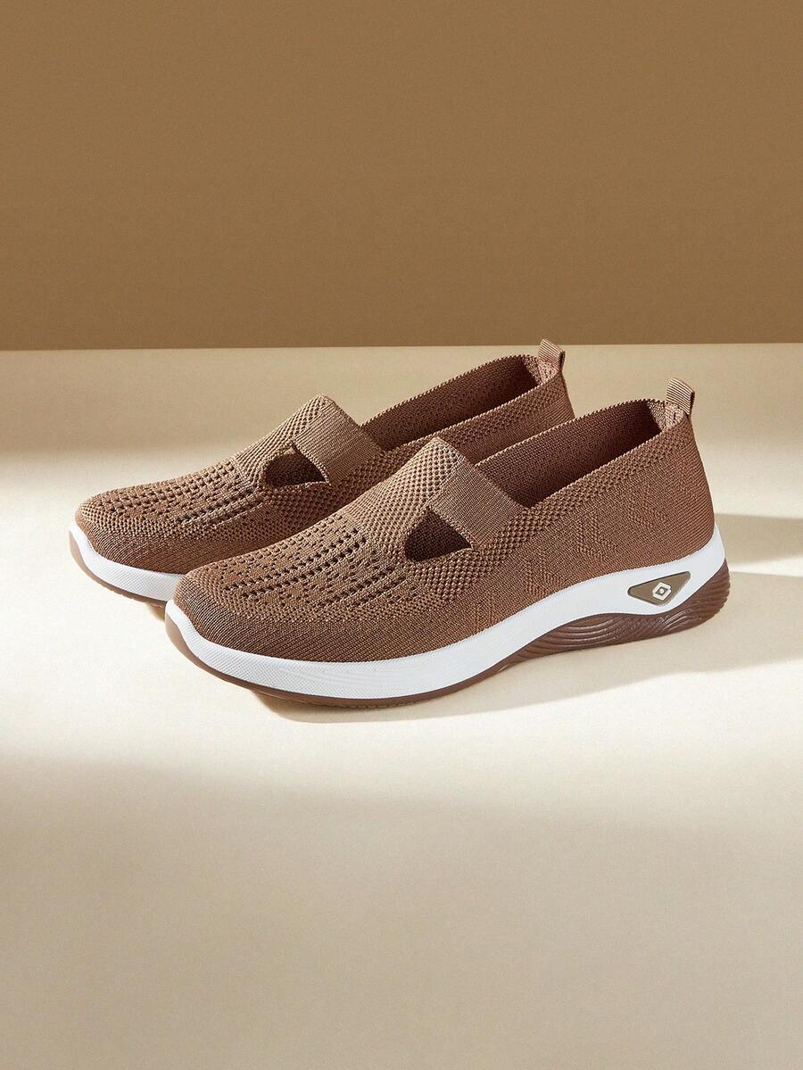 CUCCOO EASI Women's Casual Sneakers - Brown - View 1