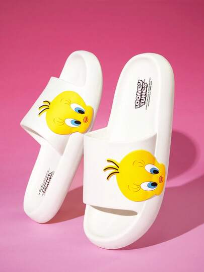 LOONEY TUNES X SHEIN 可爱卡通崔弟女童白色套脚拖鞋，防滑速干，轻便EVA材质，适合室内、浴室、游乐场、游泳池、海滩等室内外场所，情侣款