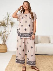 EMERY ROSE Conjunto informal de 2 piezas de top de manga corta con estampado geométrico y pantalones de pierna ancha para mujer talla grande - Multicolor - Ver 3