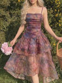 SHEIN MOD 不对称伞形欧根纱连衣裙，饰有抽象印花 - 彩色 - 查看 1