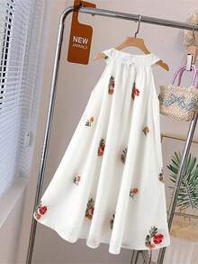 Franclia Women's Minimalist Embroidered Halter Neck Dress - White - View 2