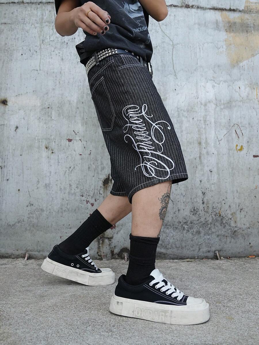 Manfinity EMRG Summer New Text Embroidery Black & White Striped Loose Wide Leg Shorts - Black - View 1
