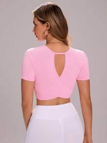 Sovereign Charm Women's Solid Color Cutout Back Cropped Sports Short Sleeve T-Shirt Pink Gym Top Pink Crop Top Light Pink Crop Glowmode Pink Top Tops For Women Summer Cute Active Wear Tops Gym Clothes Women Top Workout Tops Women Women's Tops For Summer - Pink - View 4