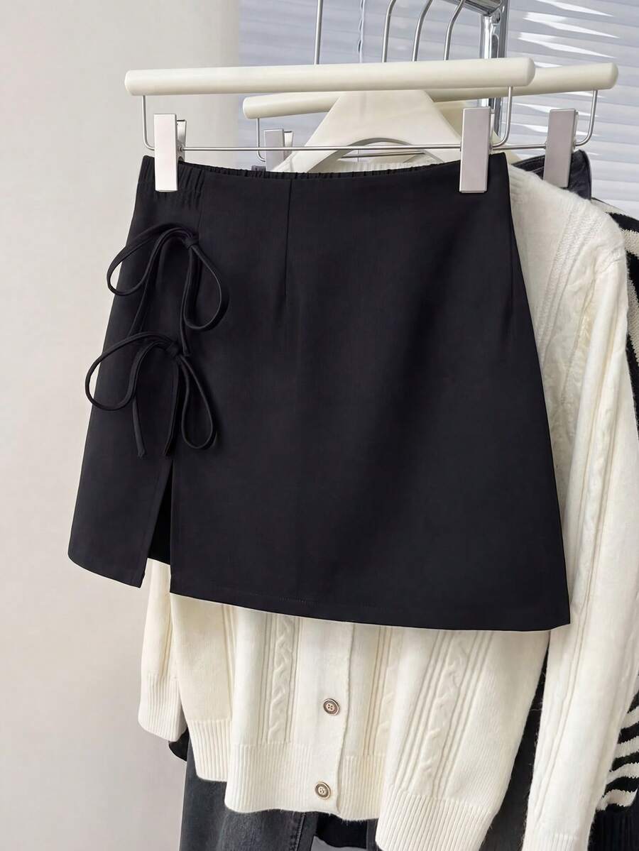 SHEIN PETITE CURVE 娇小码秋冬蝴蝶结腰部性感开衩A字黑色迷你裙，适合娇小身材 - 黑色 - 查看 1