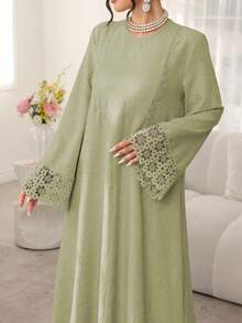 Al Najma Vestido de manga larga suelta con cuello redondo de unicolor, con cinta de empalme, para uso casual de vacaciones - Verde - Ver 1