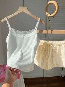 Comfortcana 2pcs/Set Women's Solid Color Contrast Lace Bow Decor Camisole And Striped Shorts Casual Outfit, Suitable For Vacation, Casual, Y2K Style, Spring/Summer, Valentine's Day, Carnival, Beach, Summer Holiday, Summer Casual Wear, Spring/Summer, Spring Break, Yellow Shorts - Yellow - View 4