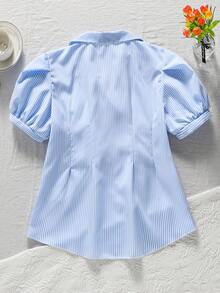 SHEIN Vintaside Kids 条纹前开襟短袖休闲衬衫，灯笼袖，蝴蝶结腰部褶裥A字版型，修身显瘦，适合通勤、度假休闲等场合，夏季穿着。 - 藍色 - 查看 2