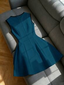 无袖圆领收腰A字撞色休闲通勤简约优雅浪漫女装 - 水鴨藍 - 查看 2