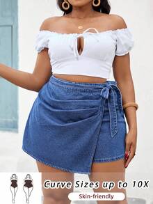 SHEIN CURVE+ 大码女装夏季休闲度假日常通勤系带牛仔迷你裙复活节裙节日裙优雅裙派对沙滩装女装毕业裙优雅裙女装休闲裙女装度假装女装沙滩度假装女装蓝色裙子女装大码系带牛仔短裤夏季休闲蓝色牛仔短裤 - 淺色水洗藍 - 查看 1