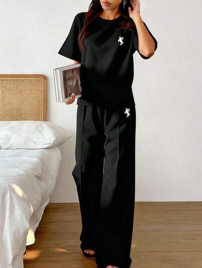 Sparklyn 2pcs Tween Girls' Casual Sports Set, Loose Embroidered Short Sleeve Top + Long Pants, Versatile For Daily, Home, School Wear