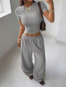SHEIN EZwear 女士纯色圆领短袖上衣和阔腿裤休闲日常套装 女士夏季两件套 女士两件套 女士两件套休闲装 女士套装 女士度假套装 两件套休闲装 女士套装 两件套 女士套装 休闲休闲两件套 女士两件套 - 灰色 - 查看 5