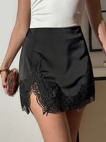 Lavishia 缎面撞色蕾丝边开衩性感优雅修身女裙 - 黑色 - 查看 8