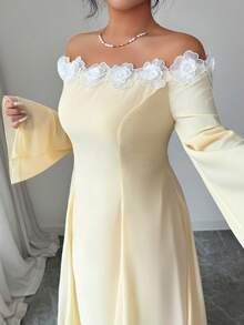 Feyla Große Größen Elegantes Kleid für Damen mit Blumenmuster, Off-shoulder und Glockenärmeln - Gänsegelb - Übersicht 7