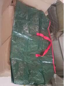 大容量圣诞树收纳袋，采用耐用塑料制成，双拉链封口，防尘且节省空间，配有方便的提手，可重复使用。 - 彩色 - 查看 8