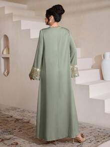 Al Najma Đầm thanh lịch dáng rộng cổ chữ V đính họa tiết thời trang - màu xanh lá - Xem 3