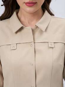 Scrubzie 防皱长袖衬衫领多口袋女士手术服外套 - 杏色 - 查看 6