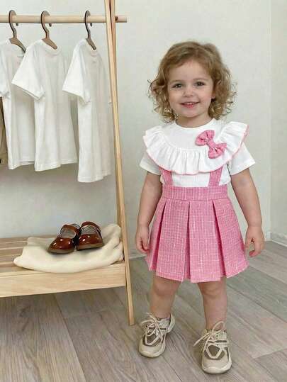 SHEIN Playful Pals 女婴乳白色碎花荷叶边蝴蝶结短袖T恤搭配粉色格子百褶裙两件套，甜美可爱夏季儿童休闲装