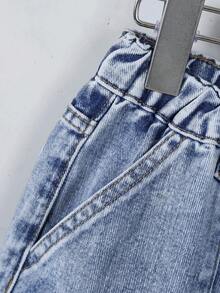 2026 Summer New Arrival Tween Boys Loose Fit Denim Shorts, Casual Vintage Straight Leg Mid-Waist Comfortable Shorts For Outdoor, School, Party, Holiday Wear - Medium Wash - View 4