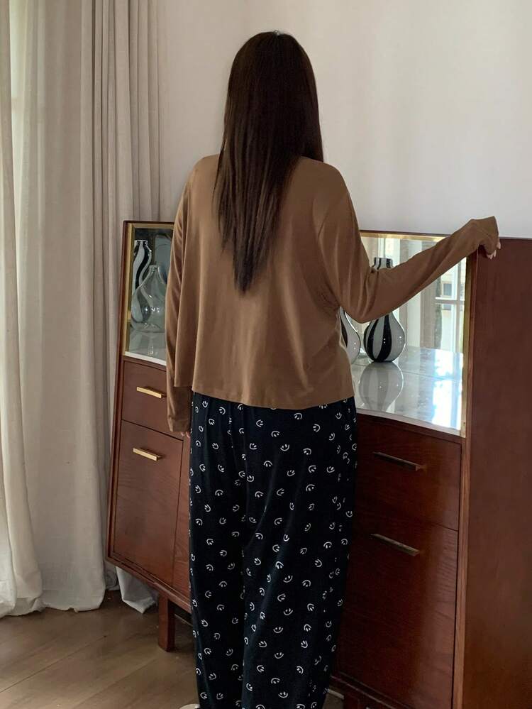 Dazy Plus 3pcs Casual Sleepwear Set, Includes Tight Camisole, Solid Long Sleeve Top, Floral Print Long Pants, Plus Size Women Spring/Autumn Pajamas