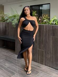 Tyla Gomez 不對稱領口飾帶打結褶皺夏季上衣和裙子套裝 - 黑色 - 查看 1