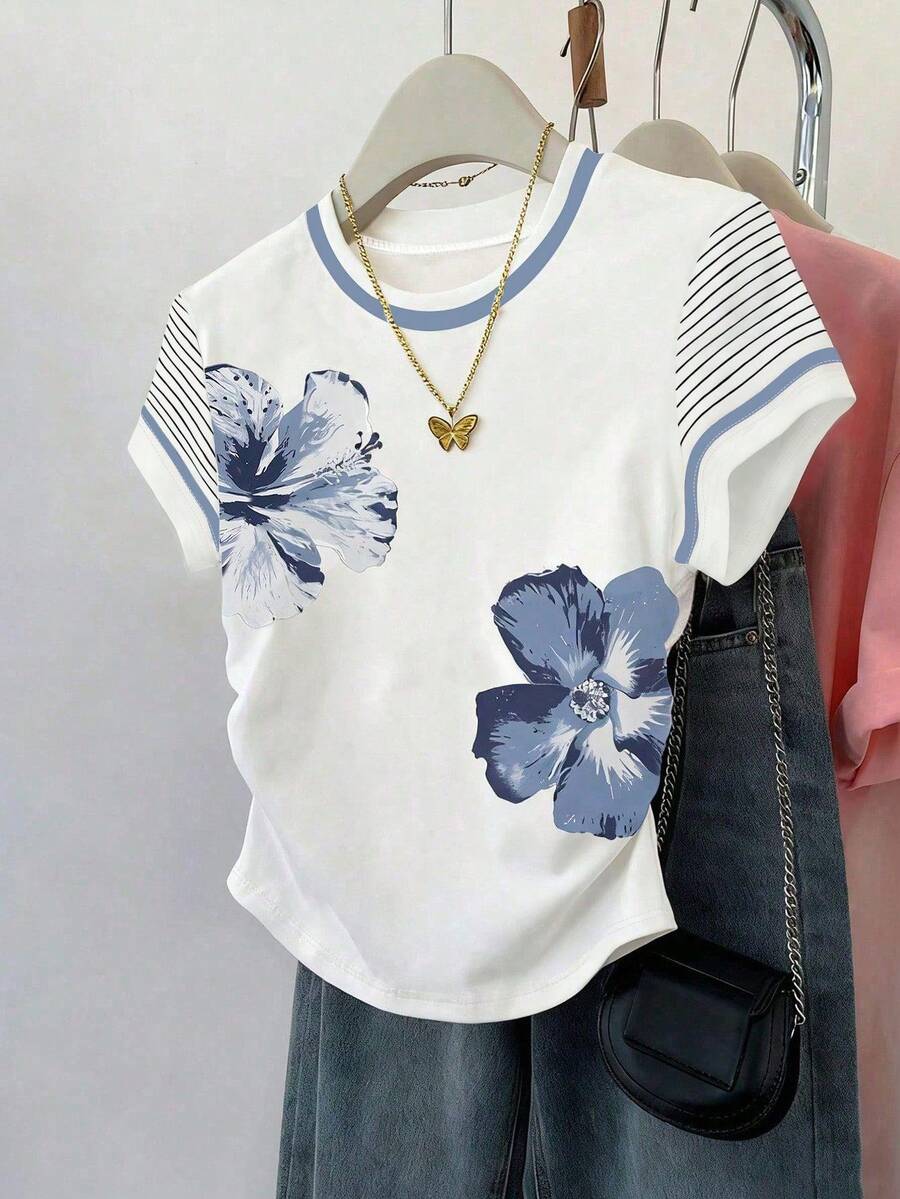 SHEIN Áo thun nữ tay ngắn dáng ôm, in hoa, xếp ly, kiểu dáng thường ngày. - trắng - Xem 1