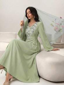 Yasmyna 女士重工刺绣串珠腰部喇叭阿拉伯风格连衣裙 - 綠色 - 查看 5