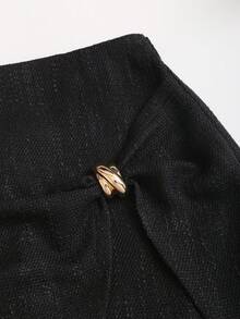 Sweetra Falda negra clásica, elegante y sexy para profesionales urbanos, con diseño ajustado de línea A, textura de tela de verano, decoración de hebilla de metal y bajo asimétrico, de estilo francés versátil y elegante - Negro - Ver 4
