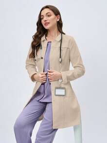 Scrubzie 防皱长袖衬衫领多口袋女士手术服外套 - 杏色 - 查看 5