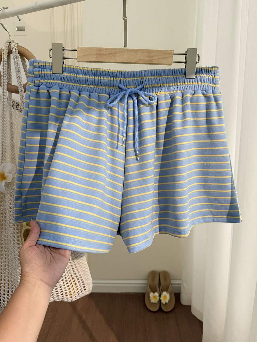 Comfortcana Quần short rộng kẻ sọc xanh trắng cỡ lớn, thích hợp cho mùa hè. - Màu xanh nhạt - Xem 1