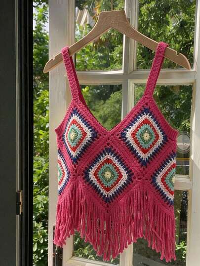 Trelyra 度假休闲撞色流苏镂空针织吊带衫