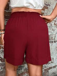 EMERY ROSE Quần short nữ cỡ lớn màu trơn, có bèo nhún, dáng rộng, có túi, kiểu dáng thường ngày. - Màu Đỏ Sâu - Xem 2