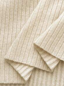 SHEIN Franclia 新款夏季休闲宽松百搭简约优雅柔软Polo衫，适合办公室、工作、通勤等场合，金属纽扣设计，修身剪裁，款式简洁大方，男女皆宜，极简女式开衫 - 杏色 - 查看 4