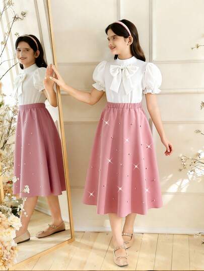 SHEIN مجموعة من قطعتين للفتيات المراهقات، قميص شيفون بأكمام منتفخة مزين بفراشة قابلة للفصل + تنورة بخصر مطاطي مزينة بخرز، طقم أنيق وأنيق مناسب للاستخدام اليومي وحفلات عيد الميلاد والخروج