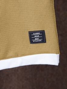 SHEIN Mirajuku 2pcs/Set Toddler Boys' Colorblock Round Neck Short Sleeve Top And Shorts Set - Khaki - View 3