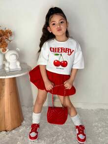 SHEIN 少女休闲可爱樱桃印花圆领T恤和荷叶边半裙两件套 - 紅白色 - 查看 1