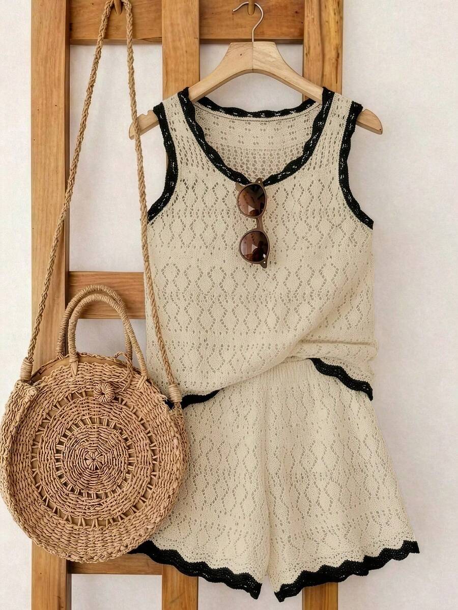 SHEIN Franclia 新款简约夏日度假风优雅镂空波浪领性感吊带修身连衣裙,撞色针织背心无袖毛衣两件套,春夏款 - 駝色 - 查看 1