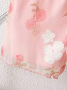 Souflis Souflis 女婴花卉刺绣雪纺3D蝴蝶结装饰无袖上衣和短裤两件套，甜美活泼，适合夏季 - 西瓜粉 - 查看 6