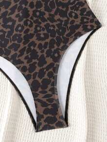 Swim Lushoire 2026 Spring/Summer Special Fabric Brown Halter Backless Pleated Deep V-Neck Fitted Elegant One-Piece Swimsuit For Women - Multicolor - View 4