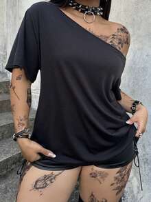 Flirla Plus Size Women Solid Color Casual Sexy Asymmetrical Shoulder Hollow Back T-Shirt - Black - View 4